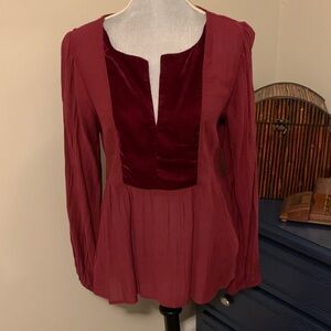 NWOT GAP Blouse with Velvet trim